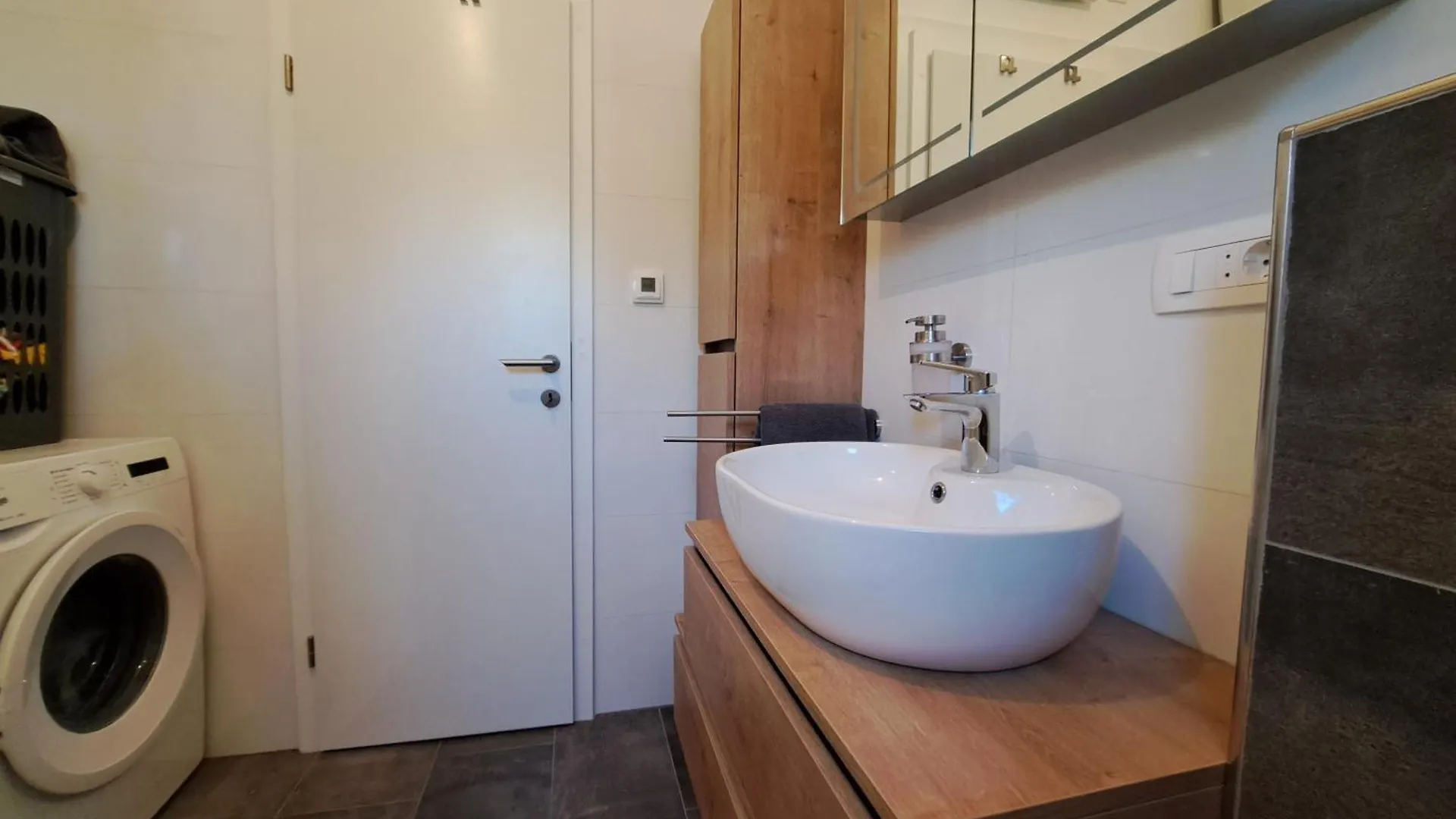 Villa Tijana Omisalj 0*,
